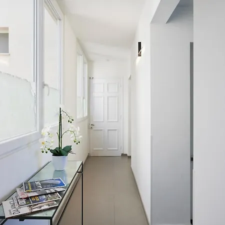 Sunlight - Sky Blue - 3 Bedroom Flat With Sea View On The Promenade Des Apartamento *