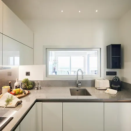 Sunlight - Sky Blue - 3 Bedroom Flat With Sea View On The Promenade Des Apartamento Nice