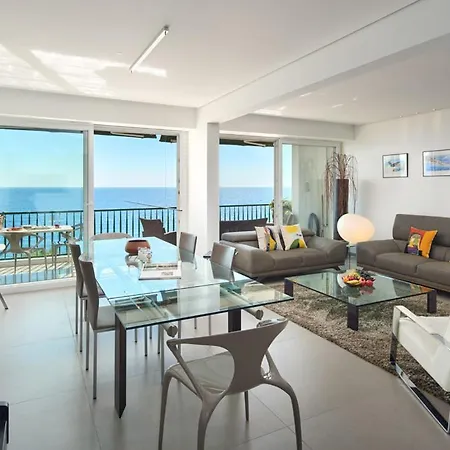 Sunlight - Sky Blue - 3 Bedroom Flat With Sea View On The Promenade Des *