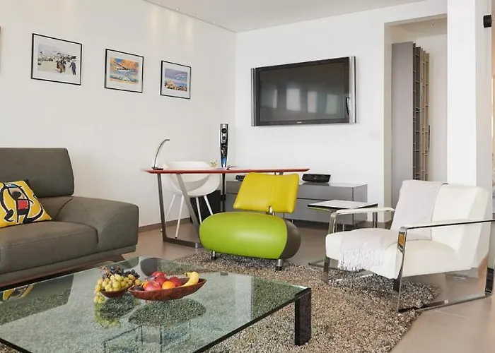 Sunlight - Sky Blue - 3 Bedroom Flat With Sea View On The Promenade Des Lejlighed *