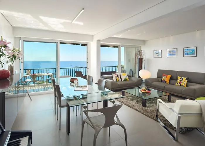 Sunlight - Sky Blue - 3 Bedroom Flat With Sea View On The Promenade Des *